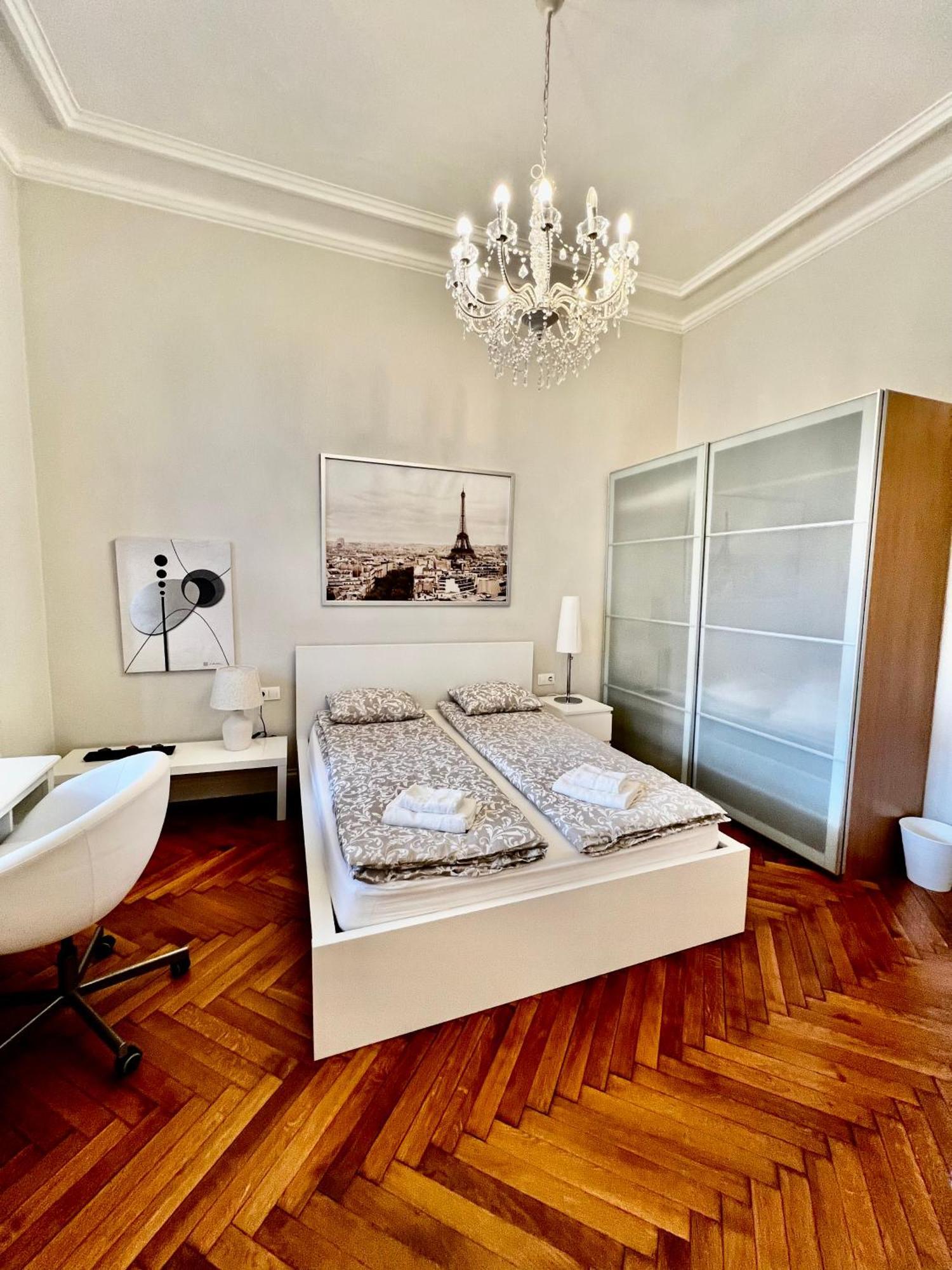 Four Reasons Apartmán