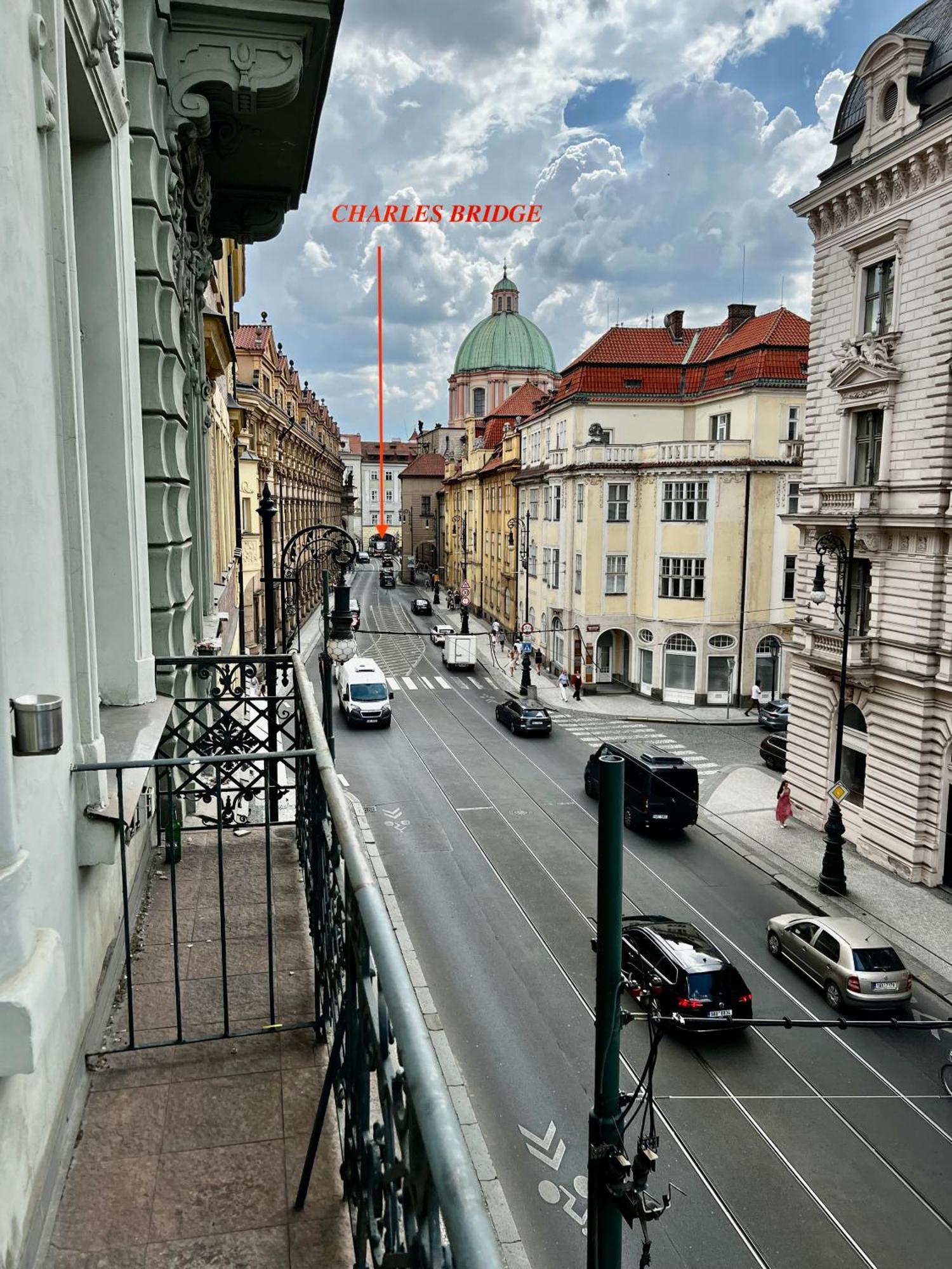 Daire Four Reasons Prag